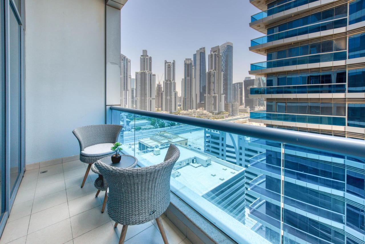 Ferienwohnung Manazel Al Safa In Dubai Exterior foto